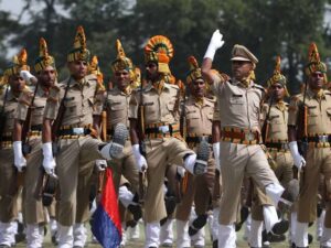 Read more about the article गाजीपुर के फूली ग्रामसभा के 11 होनहार युवाओं का यूपी पुलिस में चयन