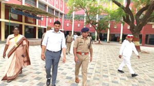Read more about the article गाजीपुर: NEET UG 2025 परीक्षा का शांतिपूर्ण आयोजन, प्रशासन ने लिया जायजा