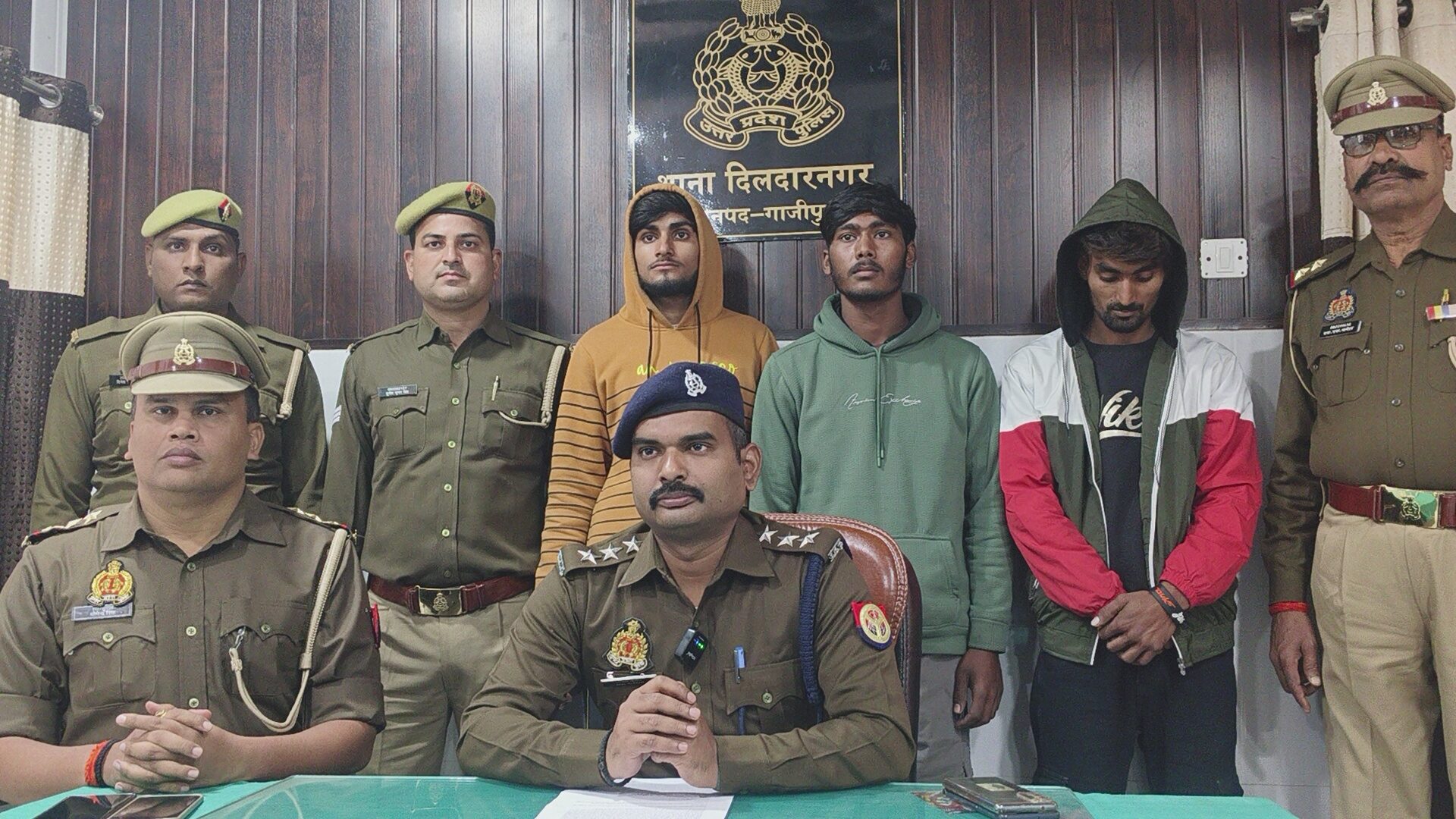 दिलदारनगर पुलिस ने बाइक चोर गिरोह का किया खुलासा, 9 चोरी की मोटरसाइकिलें बरामददिलदारनगर